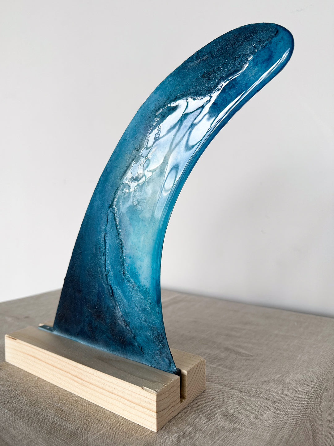Out to Sea (10" fin)